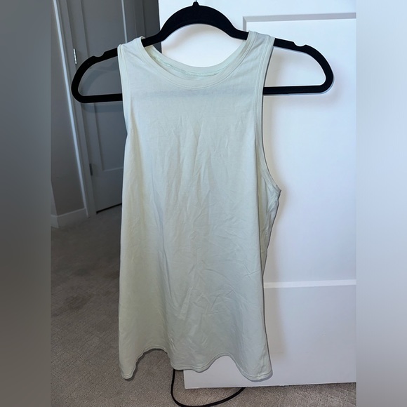 LULULEMON, size 6, excellent condition, open back, mint green slowly tank - Picture 3 of 6